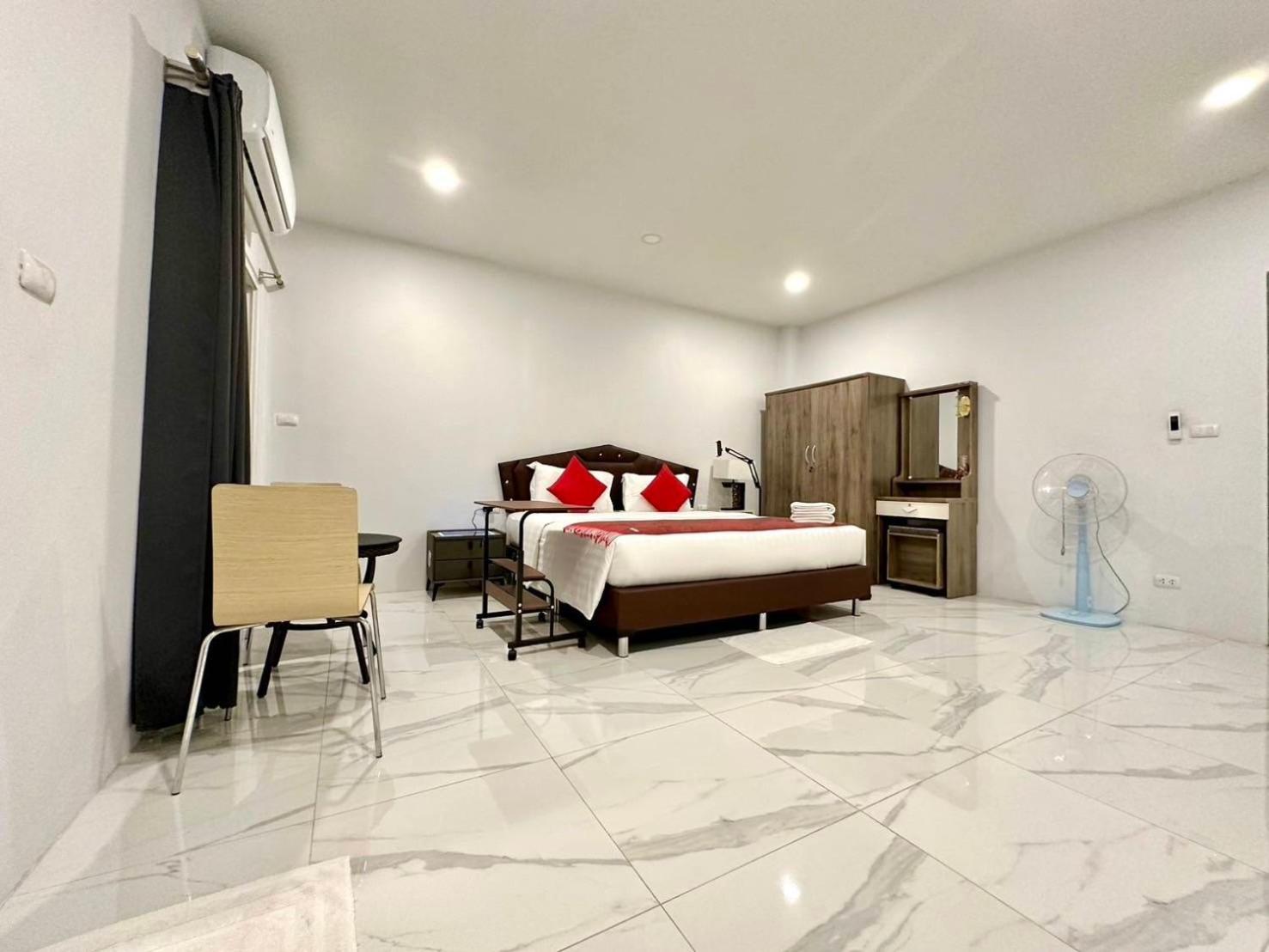 Pr Room For Rent Kamala Beach Exterior foto