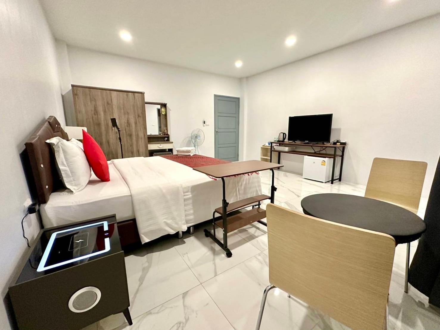 Pr Room For Rent Kamala Beach Exterior foto